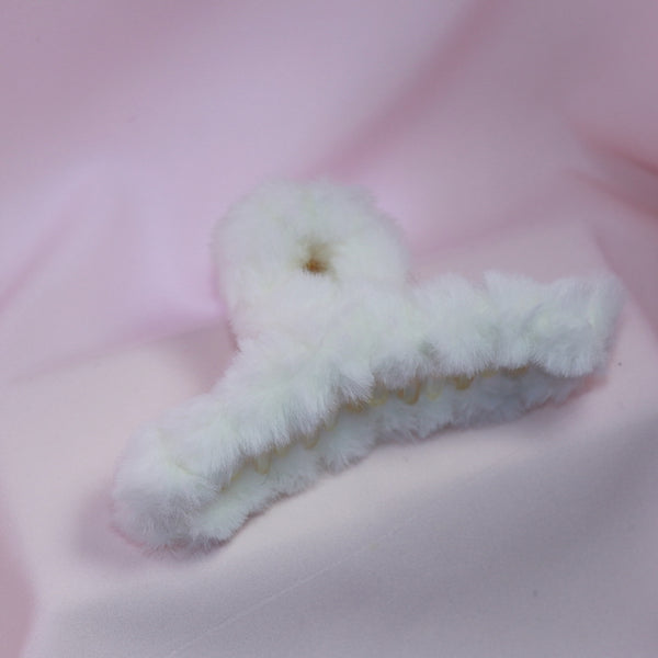 Frosty Fluff Claw